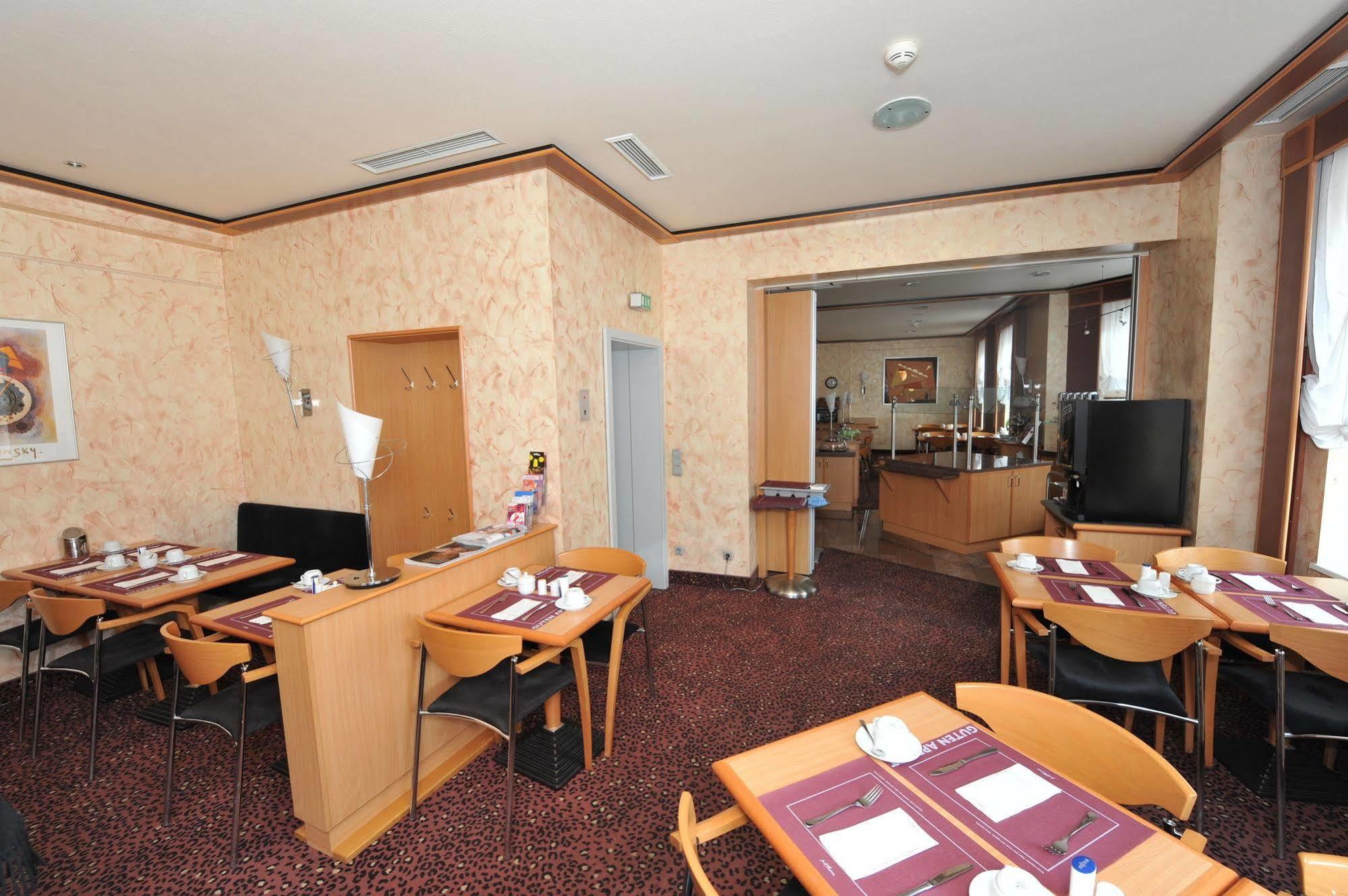 Insel Hotel Кьолн Екстериор снимка