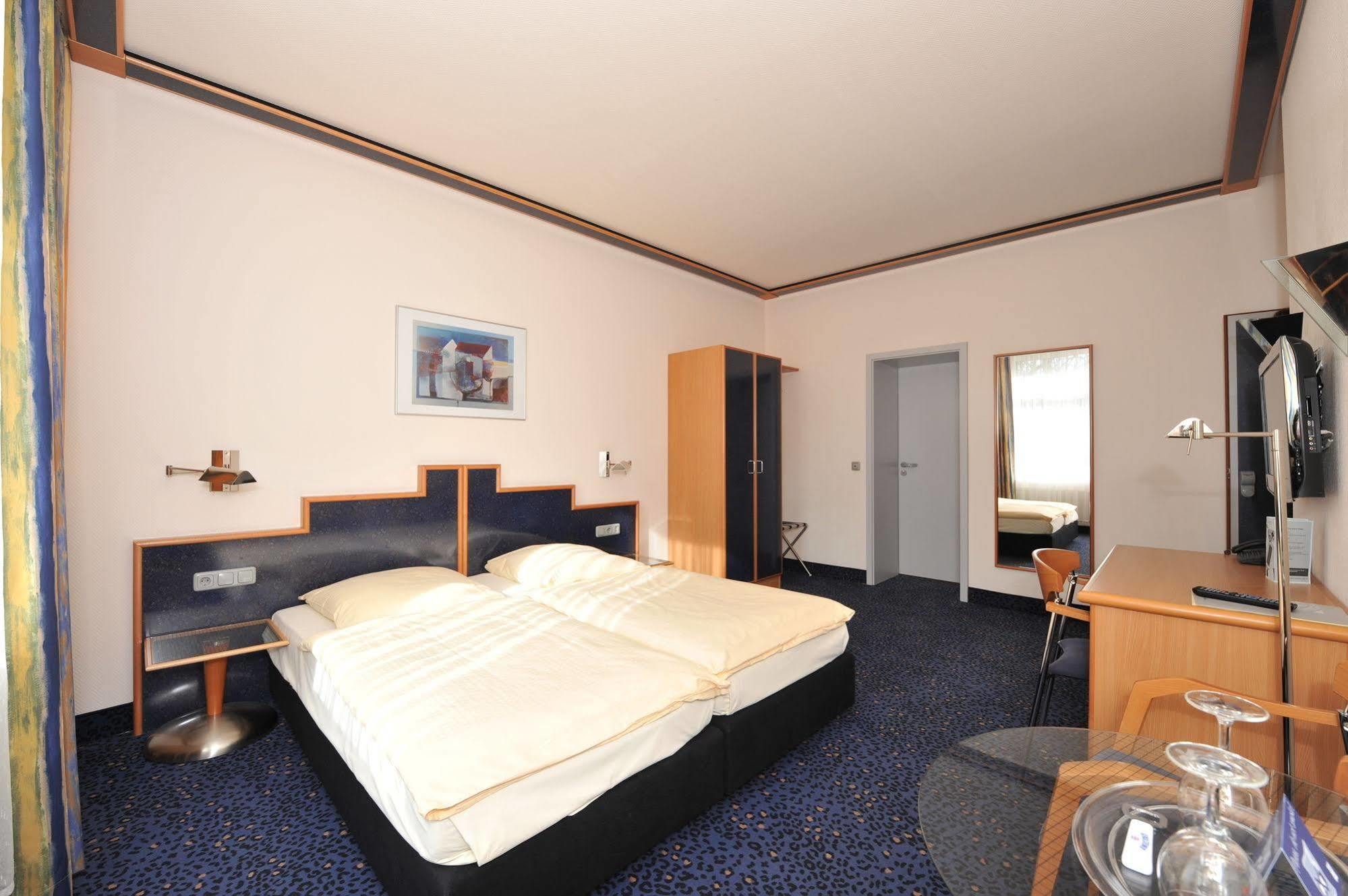 Insel Hotel Кьолн Екстериор снимка