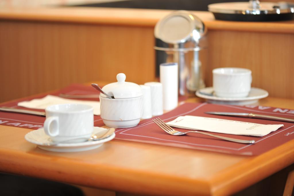 Insel Hotel Кьолн Екстериор снимка